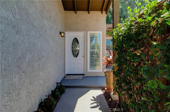 Front Courtyard entry