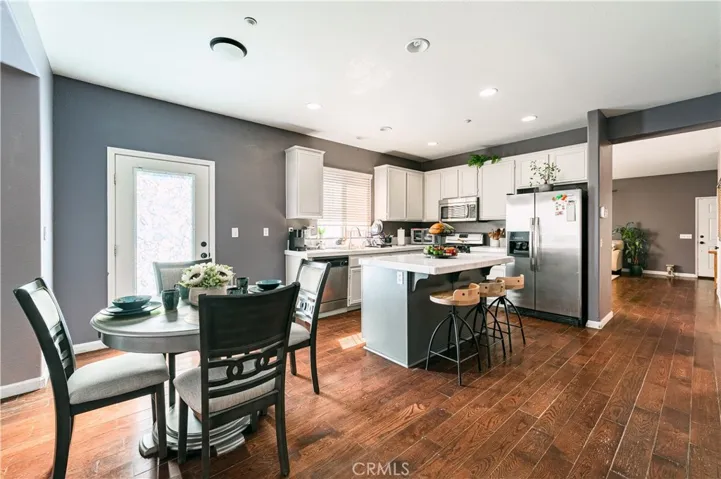 17040 Red Cedar Court, Fontana, California 92337