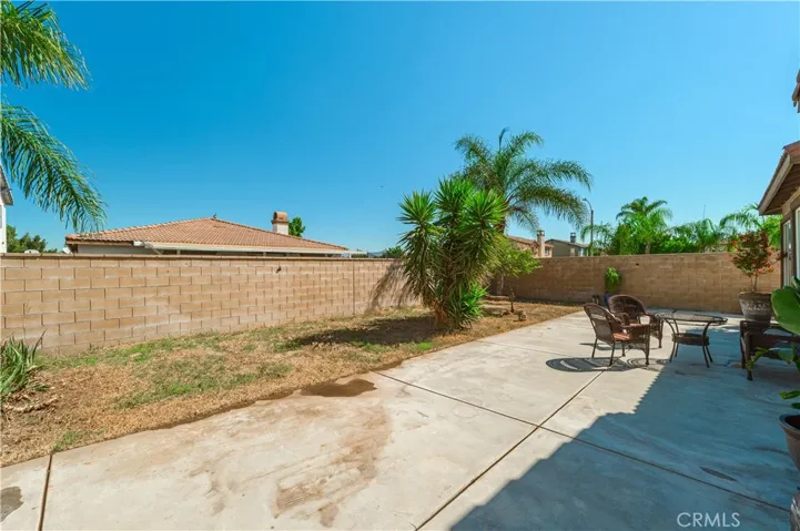 17040 Red Cedar Court, Fontana, California 92337