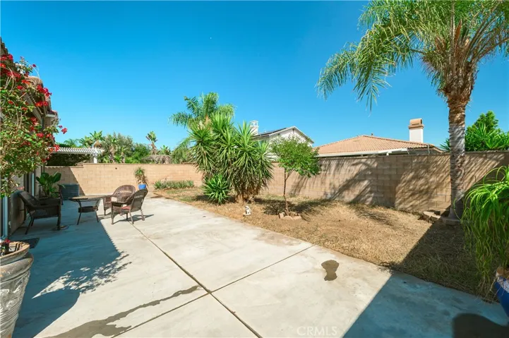 17040 Red Cedar Court, Fontana, California 92337