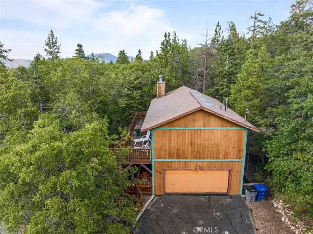 1415 Rockspray Drive, Big Bear Lake, California 92315