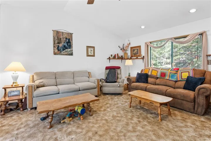 1415 Rockspray Drive, Big Bear Lake, California 92315