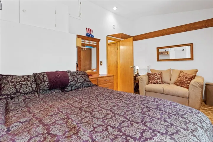 1415 Rockspray Drive, Big Bear Lake, California 92315