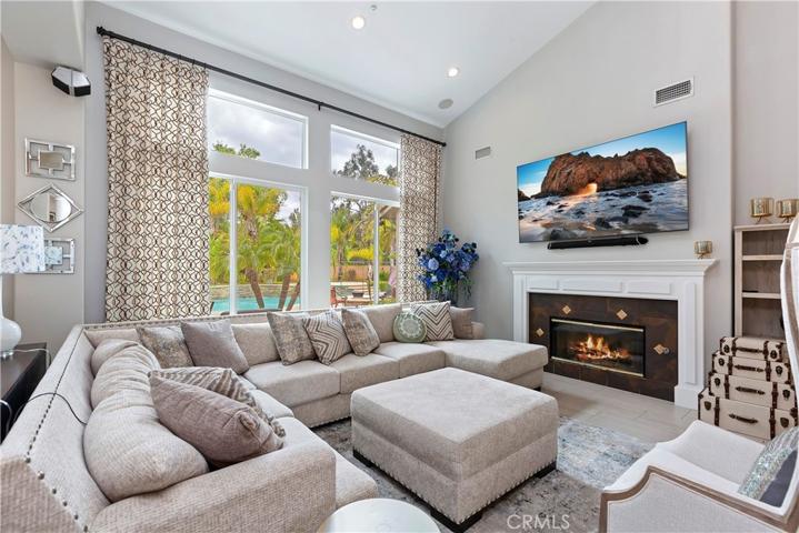 3966 Ashwood Circle, Corona, California 92881
