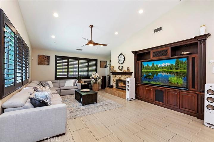 3966 Ashwood Circle, Corona, California 92881