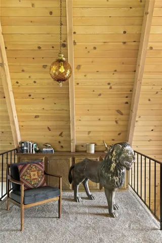 403 Rainier Road, Lake Arrowhead, California 92352