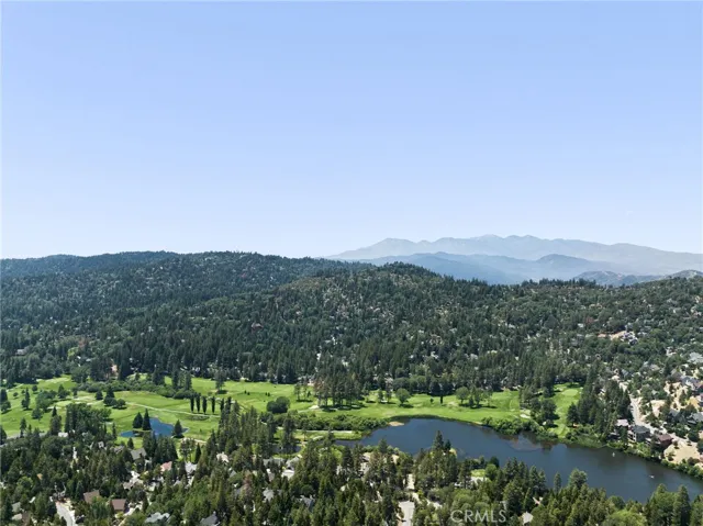 403 Rainier Road, Lake Arrowhead, California 92352