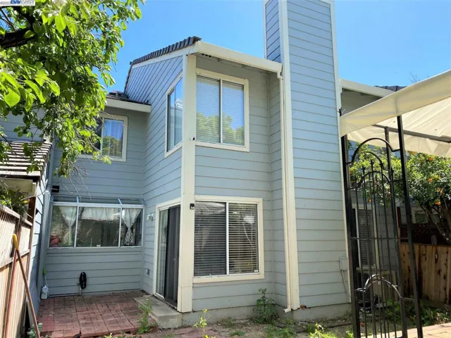 229 Heron Drive, Pittsburg, California 94565