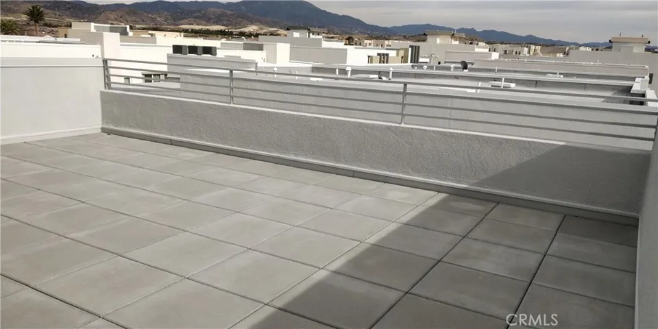 Roof Top Balcony Mountain View