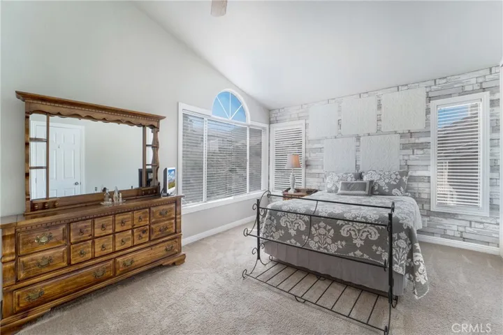 13241 Spur Branch Circle, Corona, California 92883