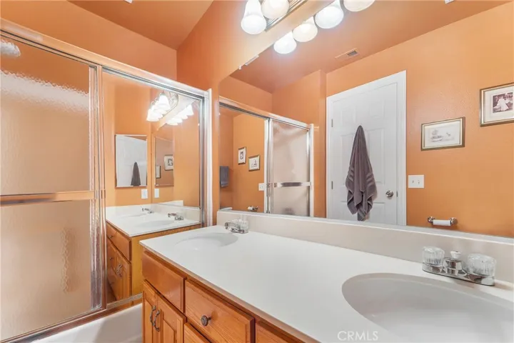 13241 Spur Branch Circle, Corona, California 92883
