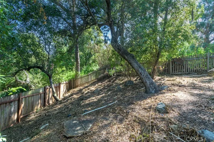 1855 Verdugo Knolls Drive, Glendale, California 91208