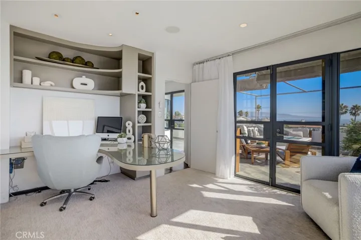 2160 Monterey Boulevard, Hermosa Beach, California 90254