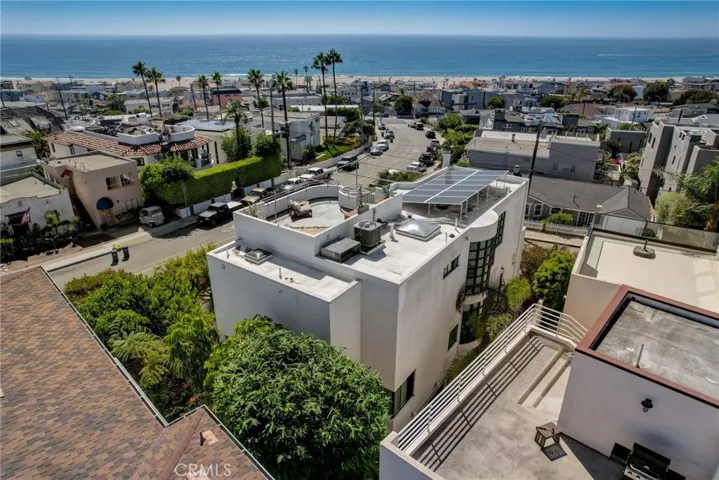 2160 Monterey Boulevard, Hermosa Beach, California 90254
