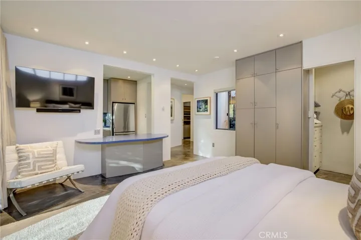 2160 Monterey Boulevard, Hermosa Beach, California 90254