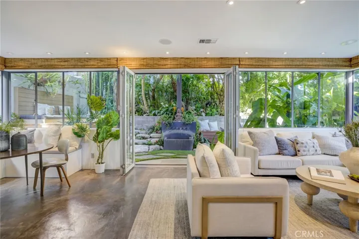 2160 Monterey Boulevard, Hermosa Beach, California 90254