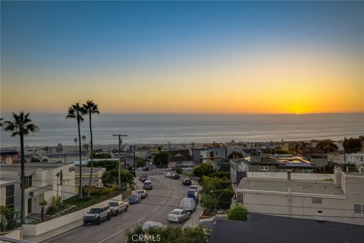 2160 Monterey Boulevard, Hermosa Beach, California 90254