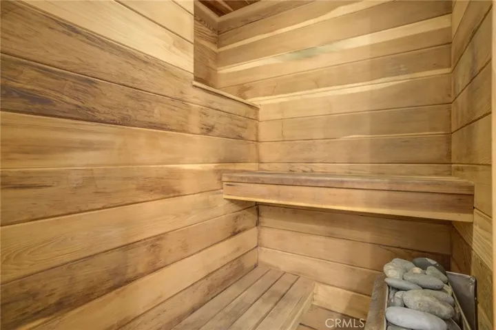 2160 Monterey Boulevard, Hermosa Beach, California 90254