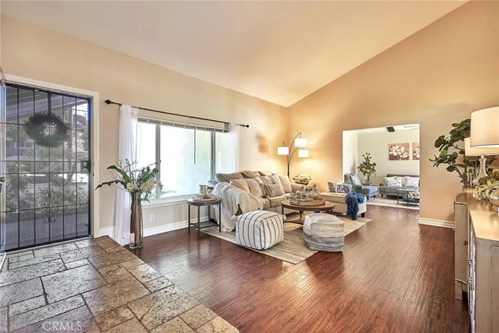 118 Marion Boulevard, Fullerton, California 92835