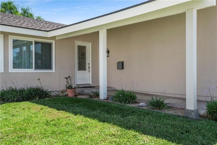617 Balboa Drive, Corona, California 92879