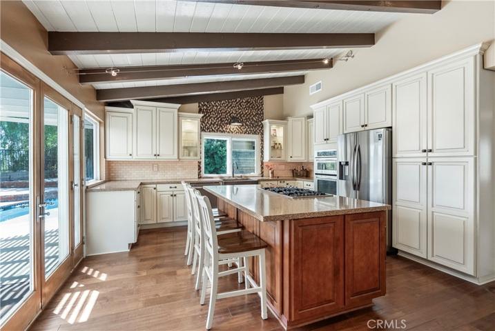 617 Balboa Drive, Corona, California 92879