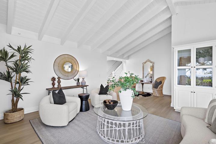 30832 Marilyn Drive, Laguna Beach, California 92651