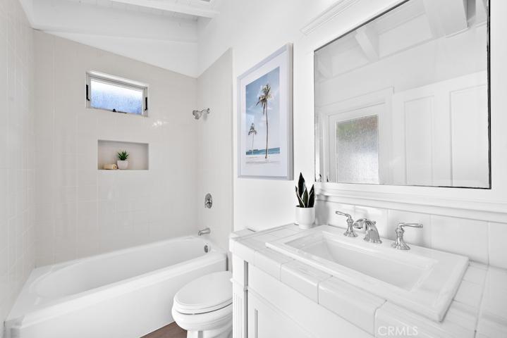 30832 Marilyn Drive, Laguna Beach, California 92651