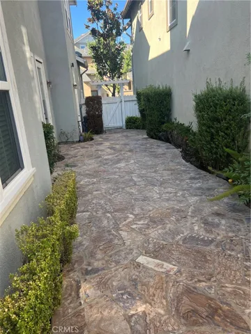 14 Conservatory Drive, Ladera Ranch, California 92694