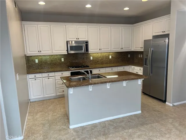14 Conservatory Drive, Ladera Ranch, California 92694