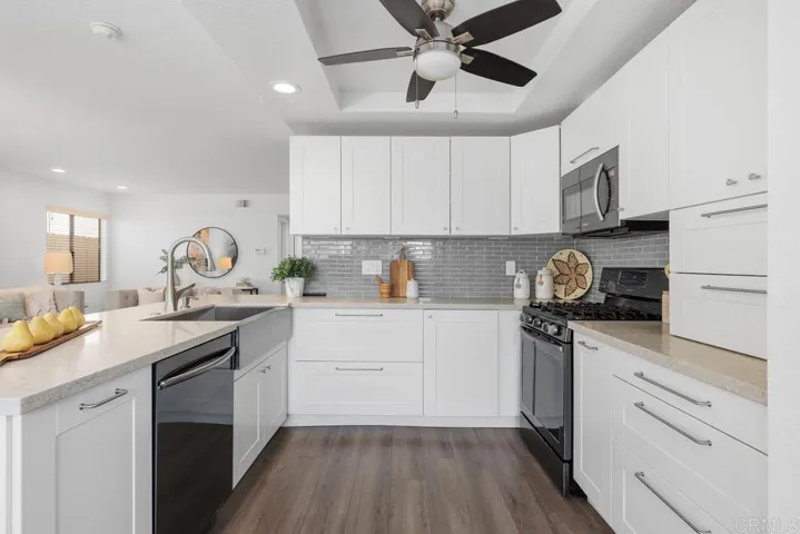 1919 Palermo Court, Vista, California 92081