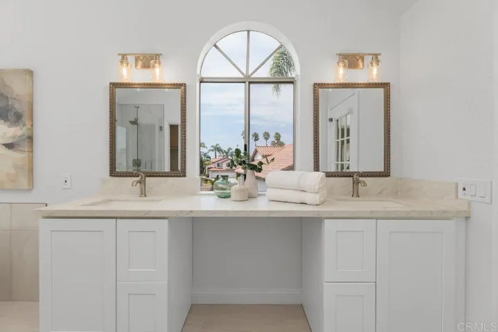 1919 Palermo Court, Vista, California 92081