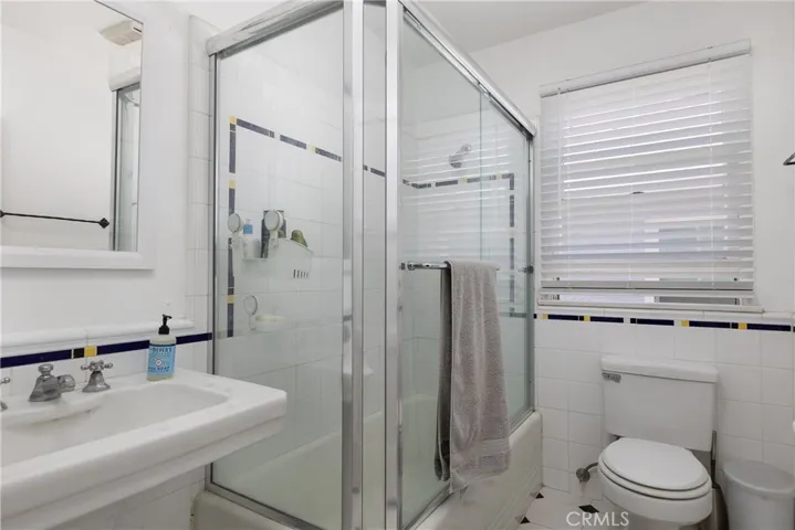 Full Bath