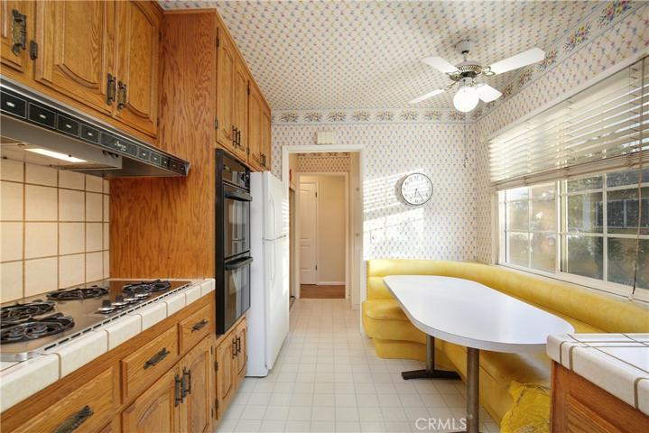 9941 Guatemala Avenue, Downey, California 90240