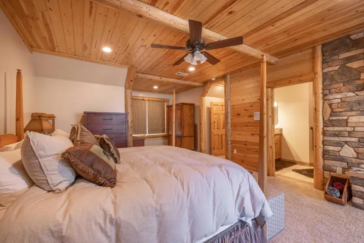 021_Master Suite