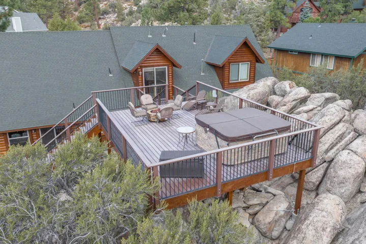 039_Back Deck