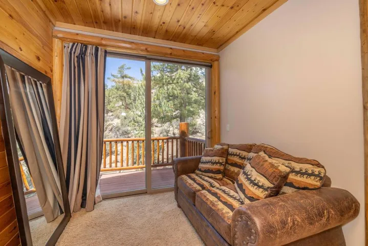 020_Master Suite