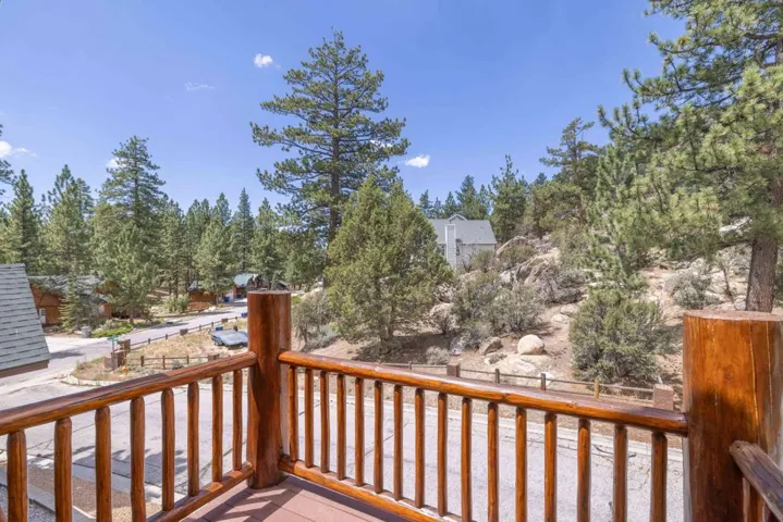 026_Master Suite Deck