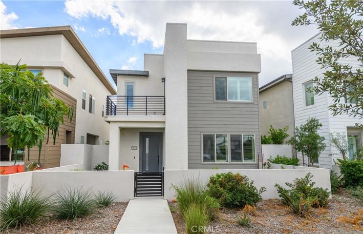 166 Scale, Irvine, California 92618