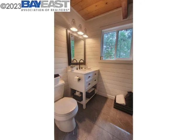 20725 Hekeke Ln, California 95346