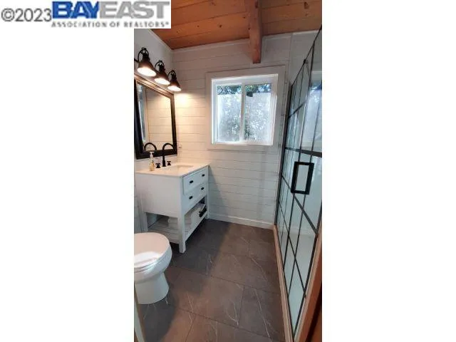 20725 Hekeke Ln, California 95346