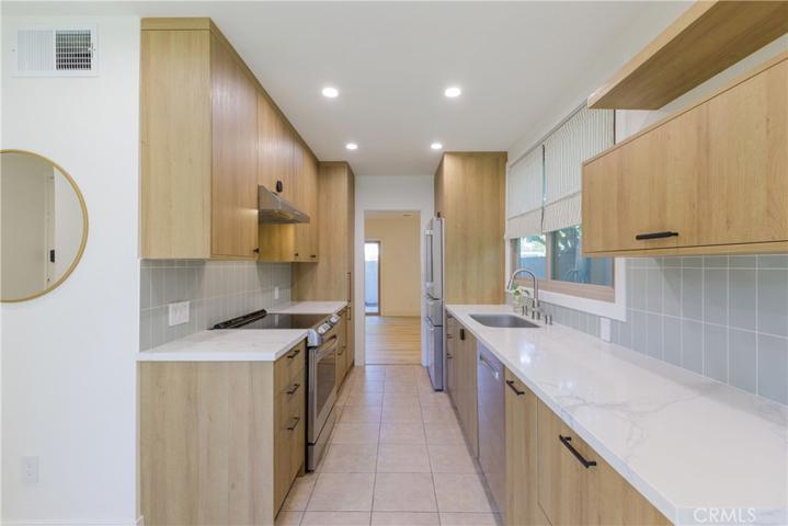 6850 Lampson Avenue, Garden Grove, California 92845