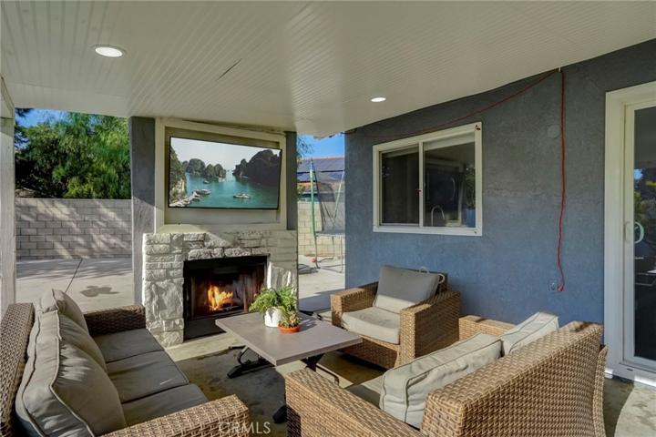 8334 Bermuda Court, Fontana, California 92335