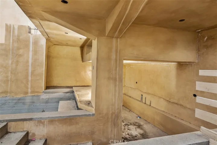 1955 Curson Place, Hollywood Hills, California 90046