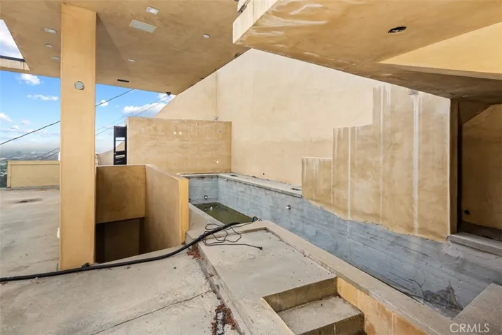 1955 Curson Place, Hollywood Hills, California 90046