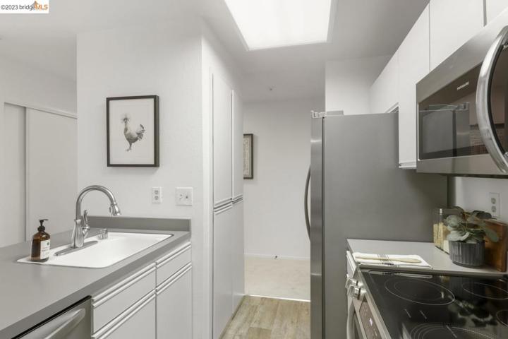 3173 Wayside Plz Unit 218, Walnut Creek, California 94597
