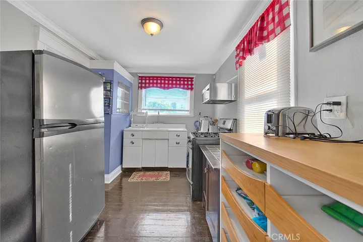 1001 Orange Street, Redlands, California 92374