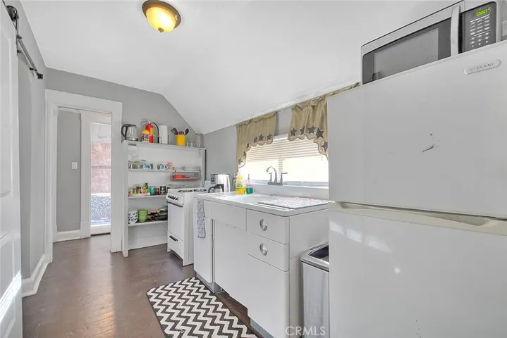 1001 Orange Street, Redlands, California 92374