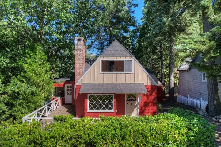 311 Oak Dr., Lake Arrowhead, California 92352