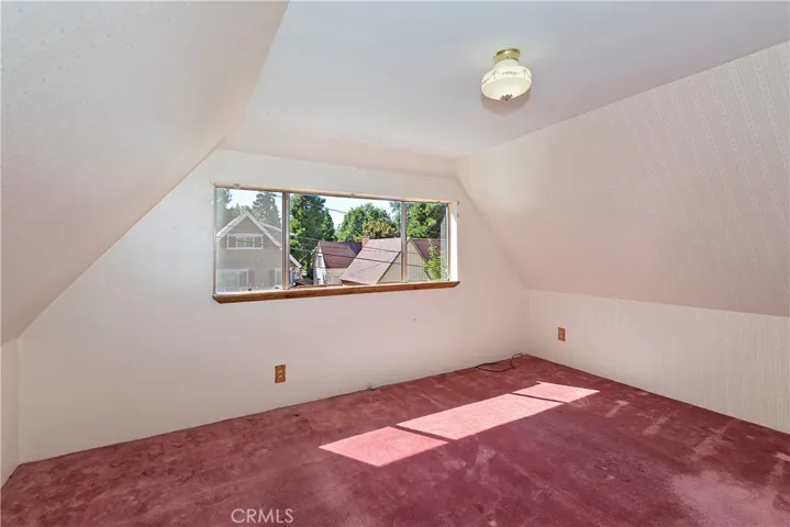 311 Oak Dr., Lake Arrowhead, California 92352