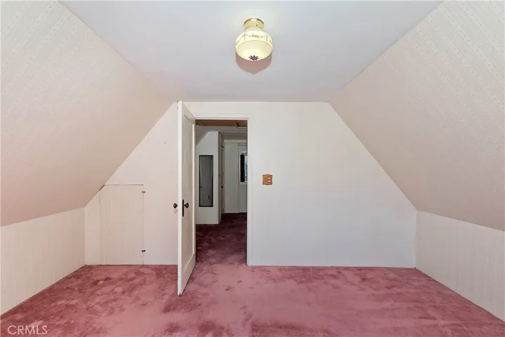 311 Oak Dr., Lake Arrowhead, California 92352
